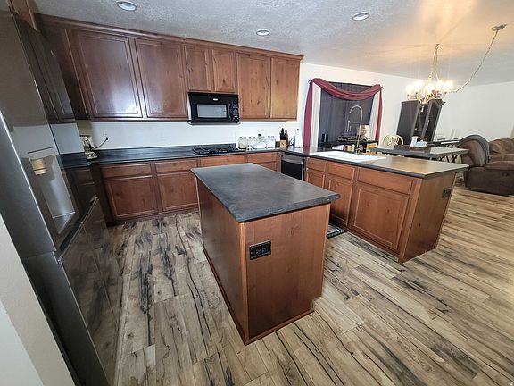 4th image of 3536 S Hawk Dr