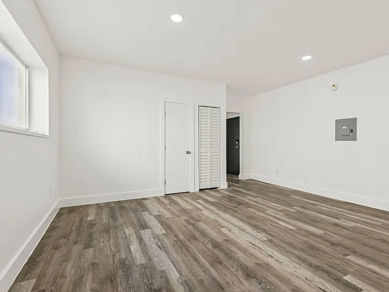 The Andes Apartments — Photo 11