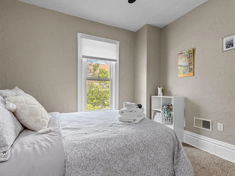 303 Kathleen St — Photo 19