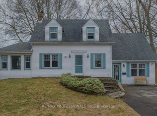 10 Broadview Ave, Mississauga, ON L5H 2S9