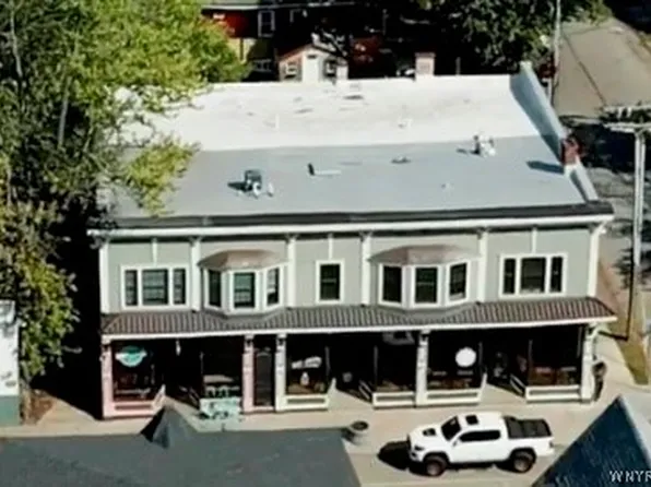 2114 Seneca St, Buffalo, NY 14210