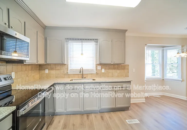 2155 Dave St — Photo 6