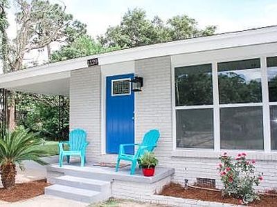 1129 E Burgess Rd, Pensacola, FL, 32504