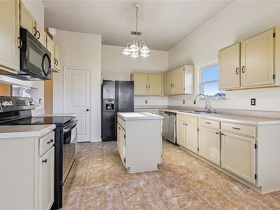 5th image of 5175 Westgrove Park