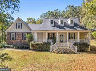 1130 Irish Hill Dr, Concord, GA 30206