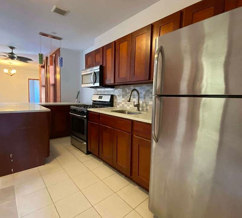 1st image of 145 Court St #6
