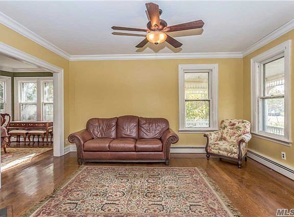 5th image of 165 Candee Ave