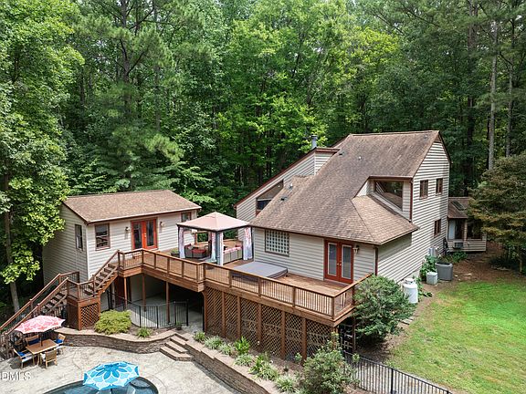 5th image of 107 Winding Ridge Dr