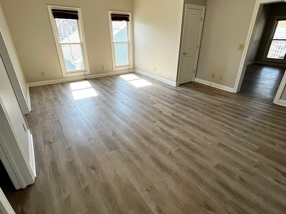 Living room/dining room