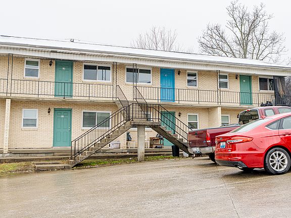3rd image of 209 N Woodland Dr #11332922