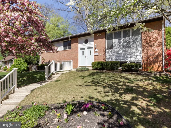 8456 Thames St, Springfield, VA 22151