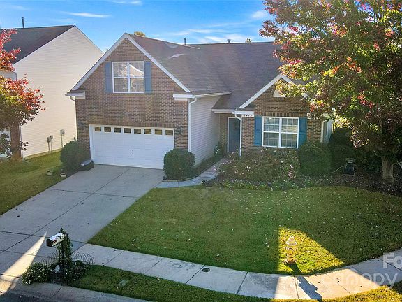 5th image of 7413 Lamplighter Close Dr