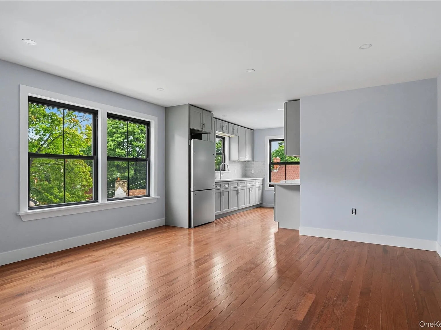133 N Miller St — Photo 4