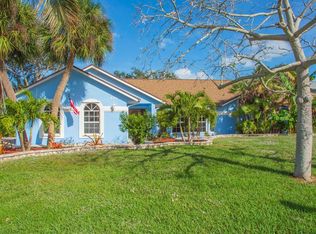 922 Jackson Way, Fort Pierce, FL 34949