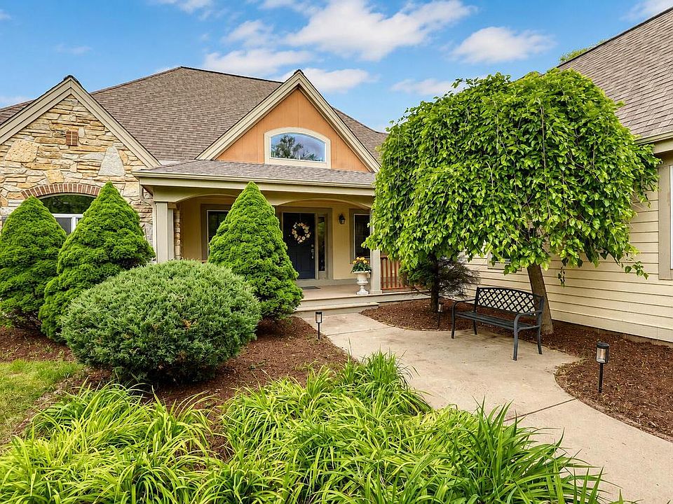 1st image of 13345 N Windsor COURT