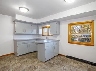 1628 Saint Elmo Ave NE, Canton, OH