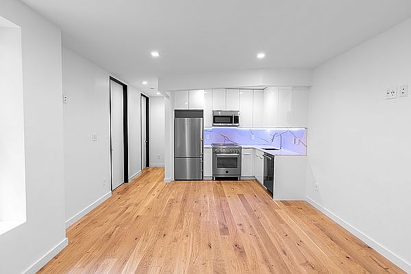 1st image of 366 Montgomery St #46