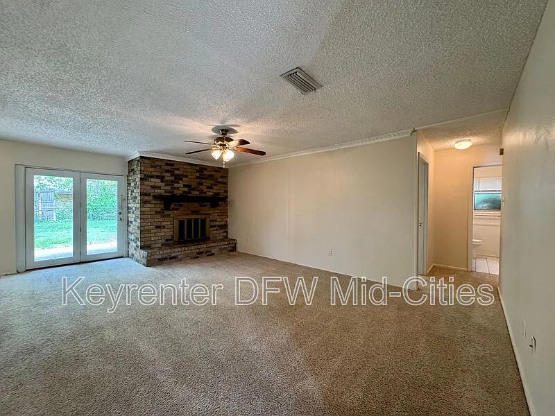 Building Photo - 338 Beatty Dr