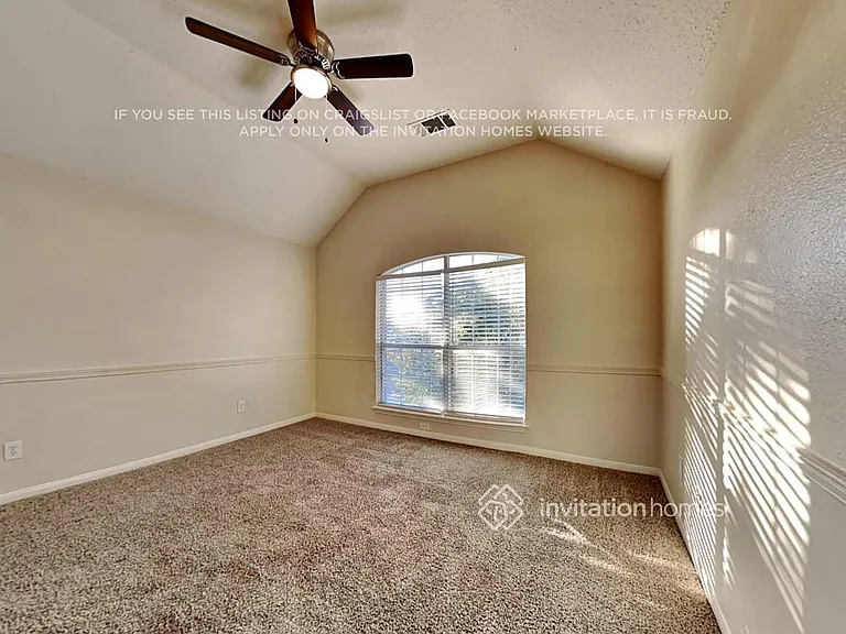 7402 Euclid Dr — Photo 15
