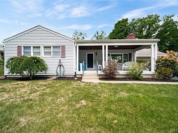 2nd image of 121 Ironwood Dr