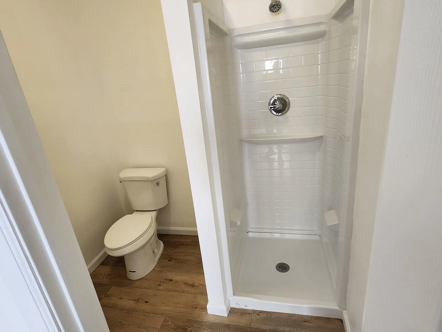 3 bed, 2287 sqft, $1,300 — Photo 4