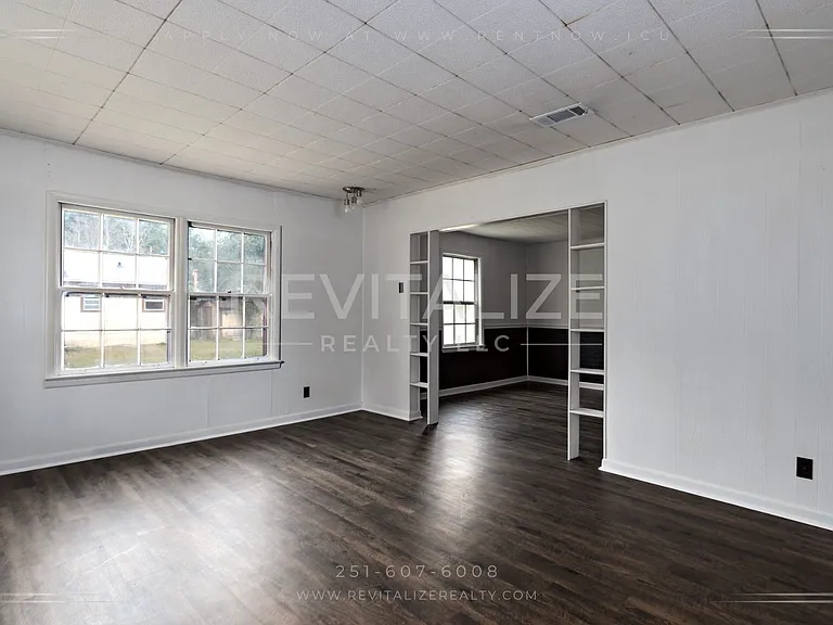 2121 Barron Pl — Photo 15