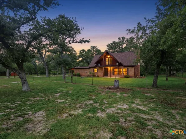 8606 State Highway 123 N, Stockdale, TX 78160