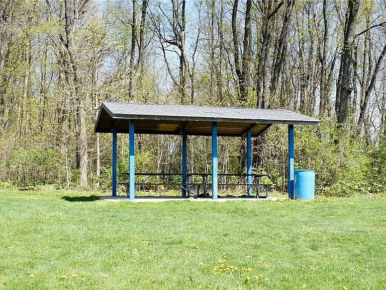 1688 Pinewind Dr — Photo 84