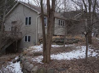 2049 Oakridge St, Saint Paul, MN 55119