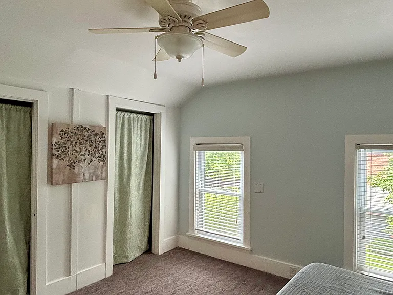 510 W Main St — Photo 16