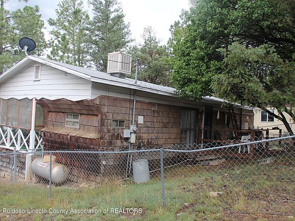3rd image of 404 5th St