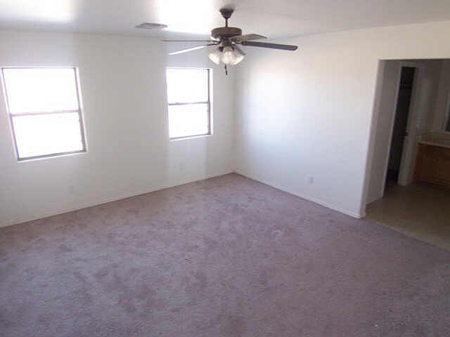 2nd image of 17 N 377TH Avenue