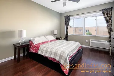Sold by aptsandlofts.com