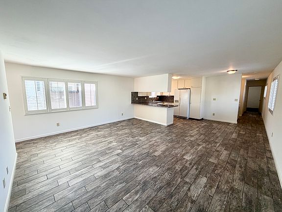 2nd image of 113 6th St #B