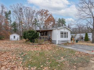 80 Trade Wind Ln, Rochester, NH 03867
