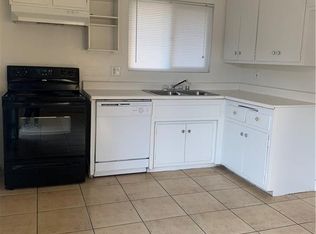 212 E Jackson St, Rialto, CA 92376