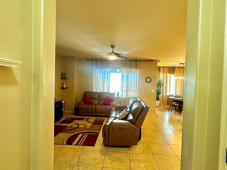 1145 E Madera Grove Ln — Photo 7