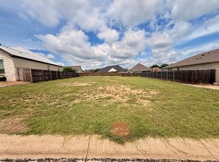 242 Dudley Way, Fredericksburg, TX 78624