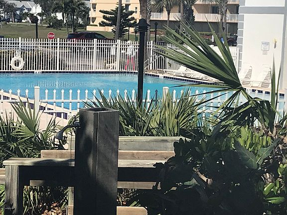 4th image of 625 Ocean Park Ln #625