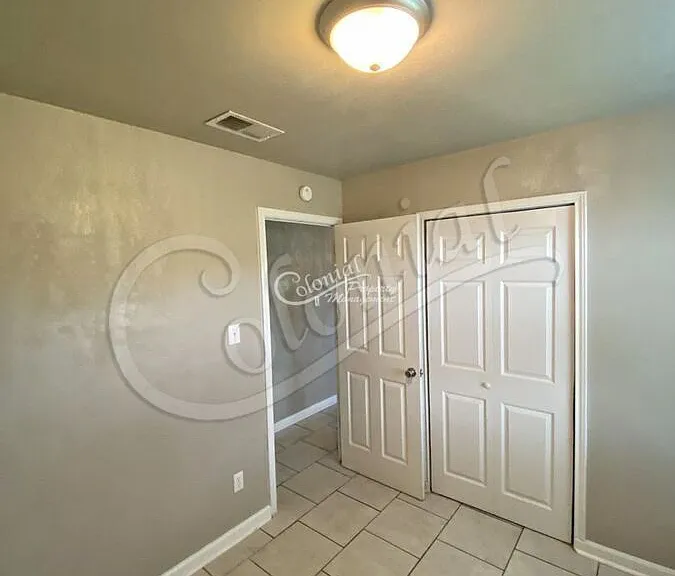 130 E Ruby Rd — Photo 6