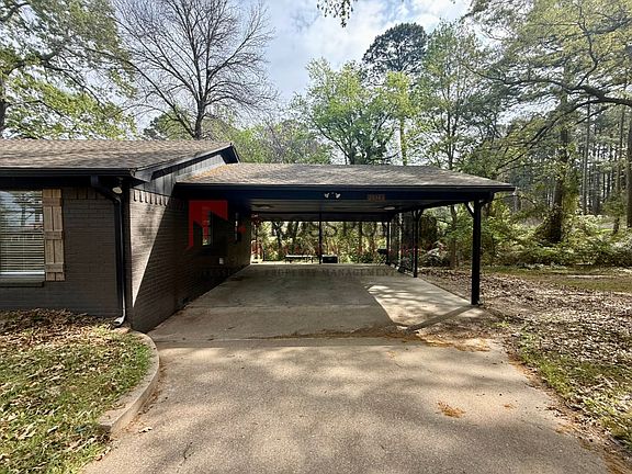 2nd image of 20346 Lake Shore Cir