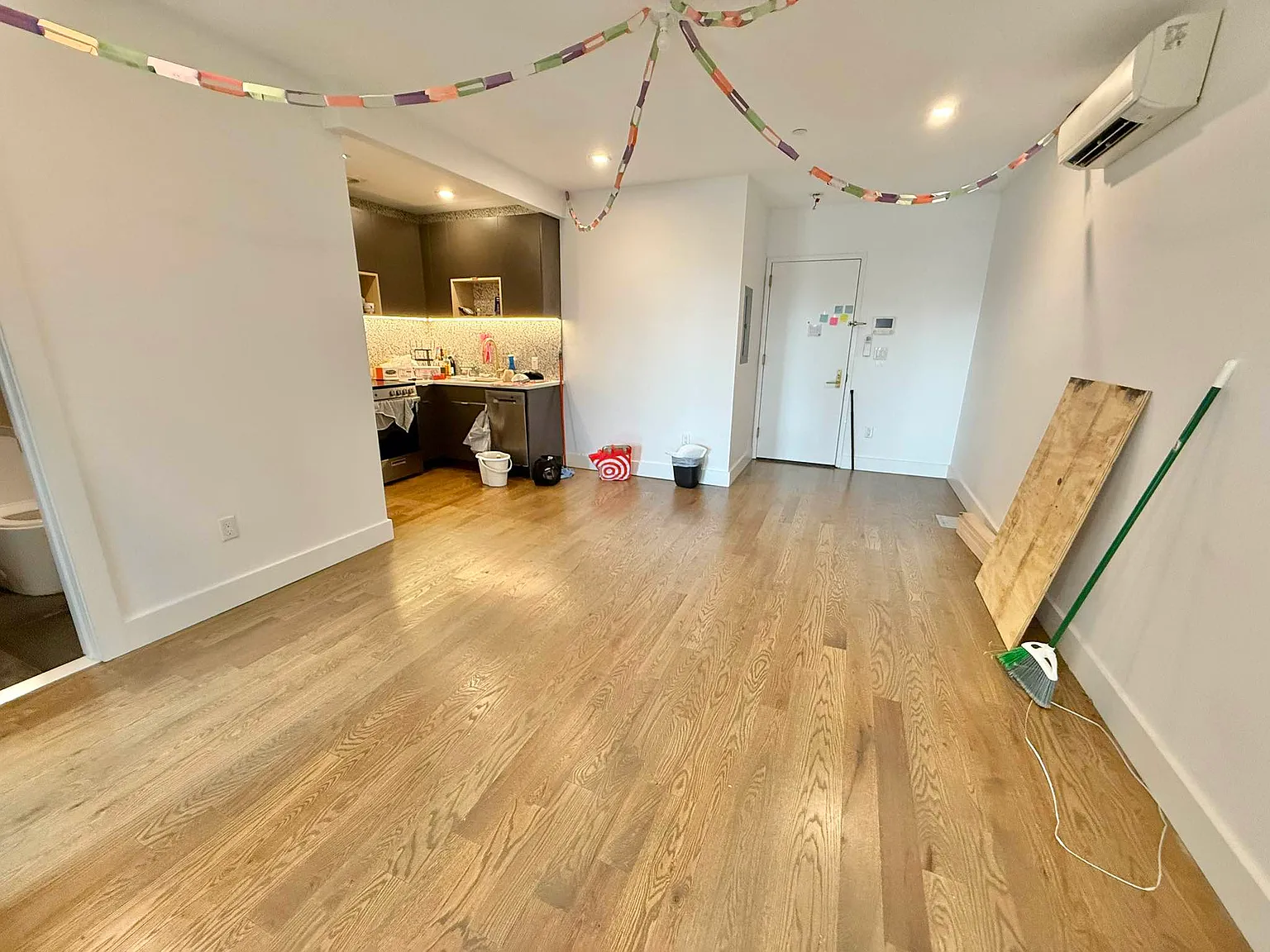224 Hawthorne Street — Photo 4