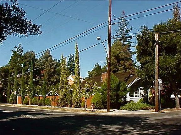 4th image of 101 Melville Ave
