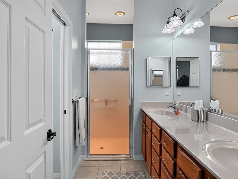 8525 SW 86th Ter — Photo 26