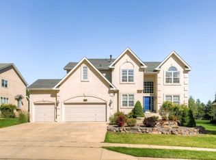 8005 Orchard Path Rd, Colorado Springs, CO 80919