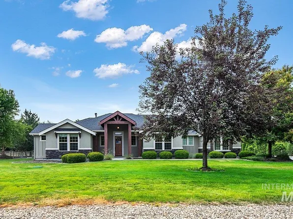 9569 Golden Willow St, Middleton, ID 83644