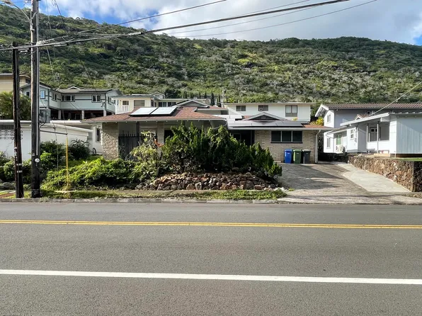 1650 Ala Aolani St, Honolulu, HI 96819