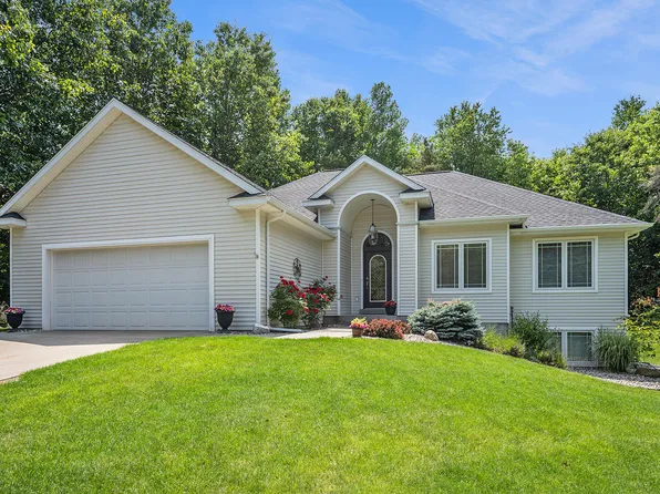 9355 Lake Gerald Dr NE, Sparta, MI 49345