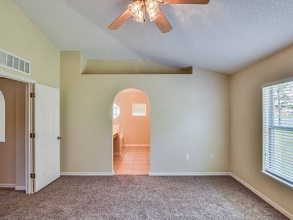 5th image of 5261 Silver Thistle Ln