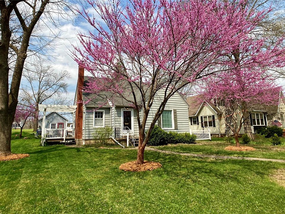 513 Cherry Ln, Warrenton, MO 63383 Zillow